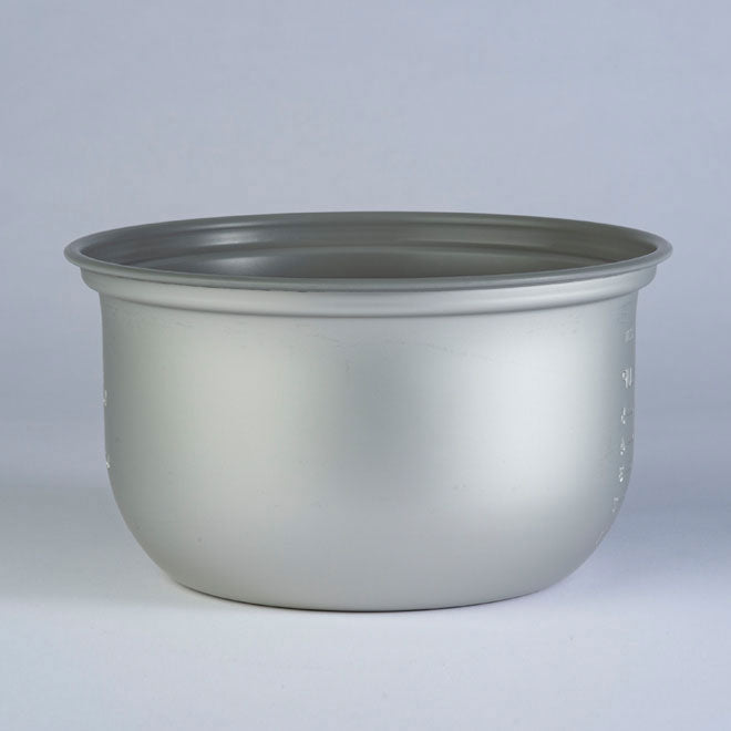 Pan (B211) for NS-RNC10 / RPC10 (5.5 Cup Model) *Not interchangeable with NRC-10 model T6